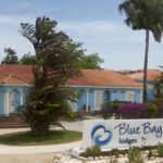 Blue bay Lodge parking